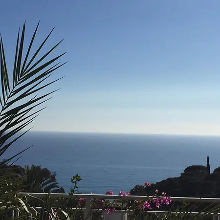 With A Great Sea View,9min By Walk To *